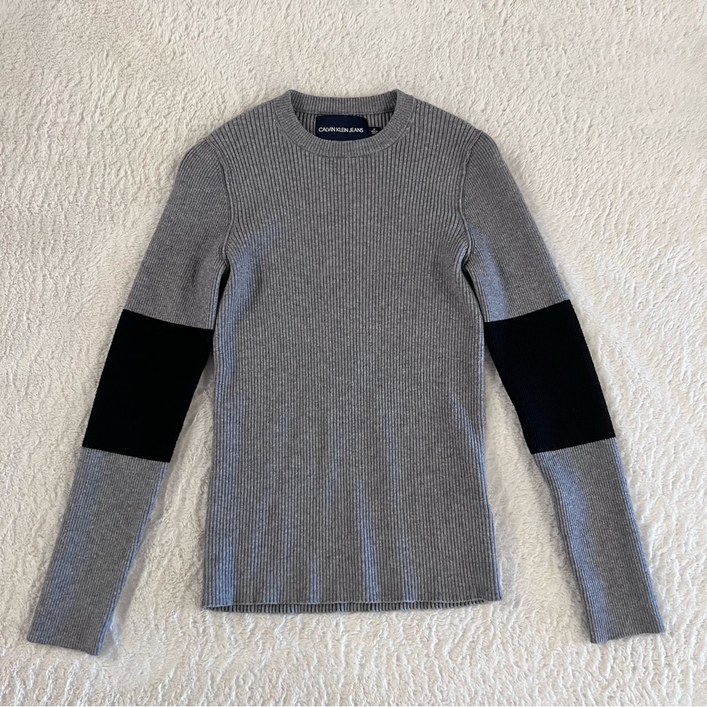 Calvin Klein Knit Sweater Grey and Black, Women’s Size M